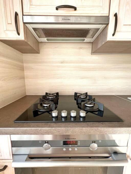 New Apartment With A View In The Town Center Нарва Екстер'єр фото
