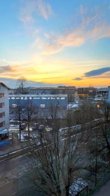 New Apartment With A View In The Town Center Нарва Екстер'єр фото