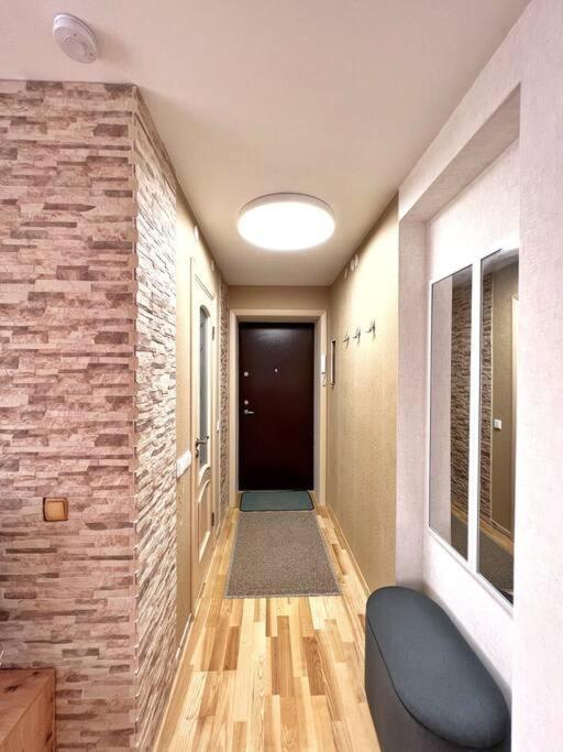 New Apartment With A View In The Town Center Нарва Екстер'єр фото